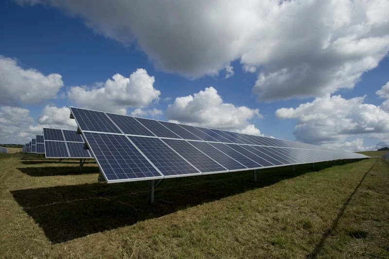 Painéis solares instalados em residência